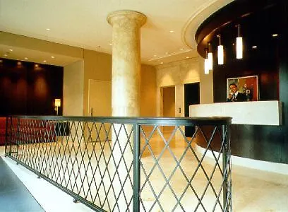 The St. Regis Hotel Vancouver